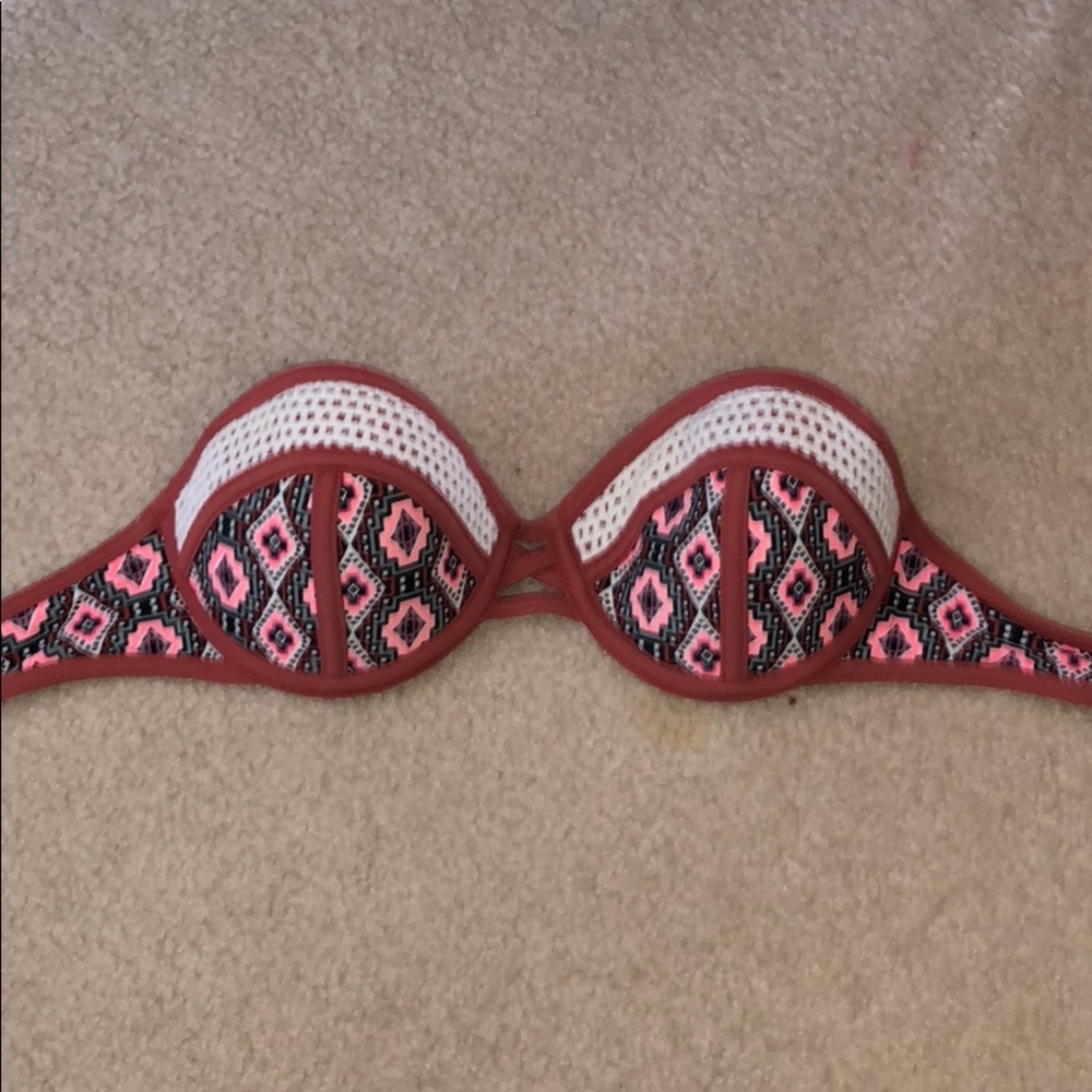 Pattered Bikini Top